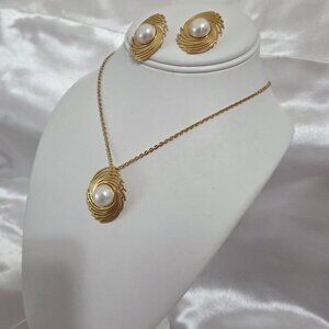 Stainless Steel Necklaces and Earrings Women's Set